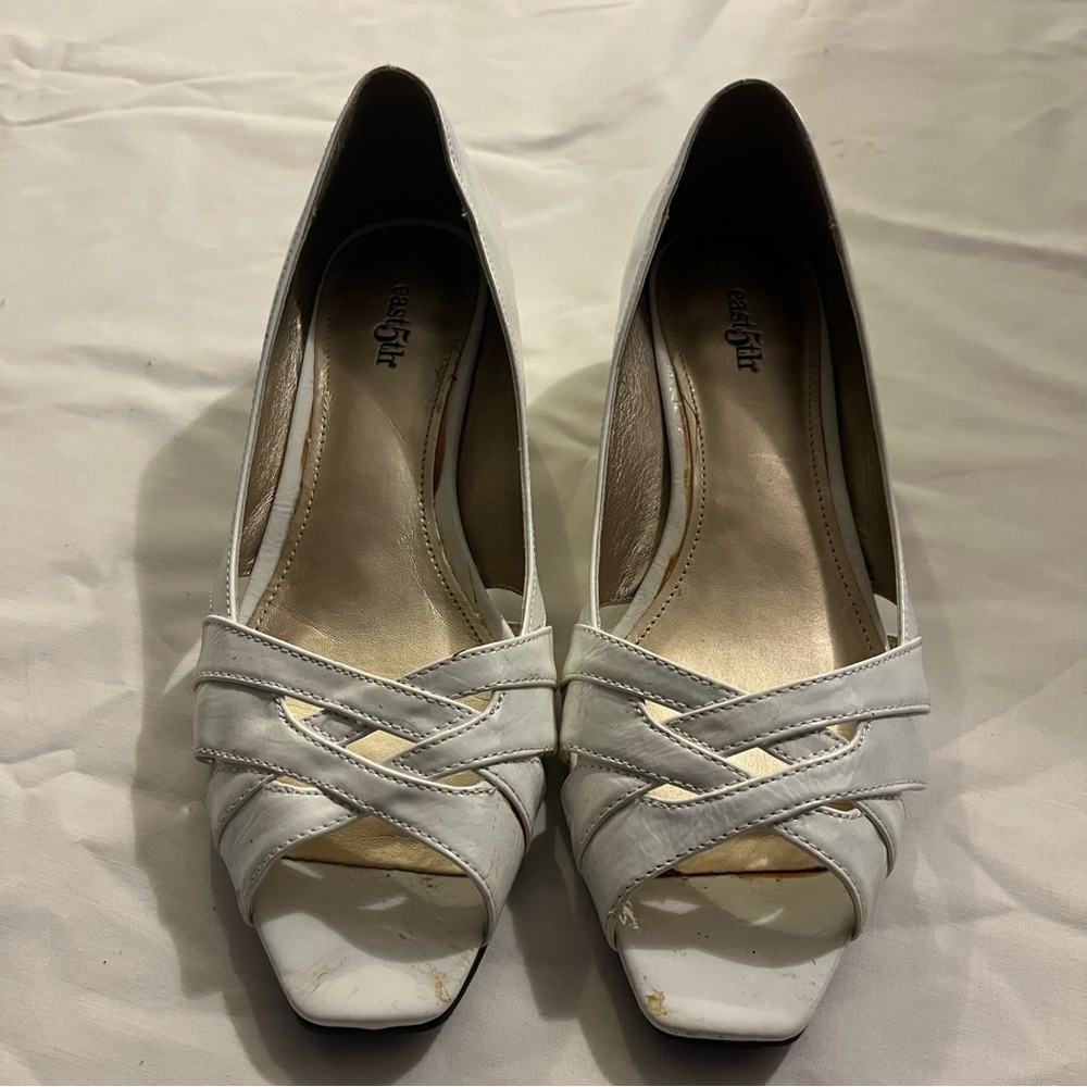 East 5th White Peep-Toe Low Wedge Heel - Size 8